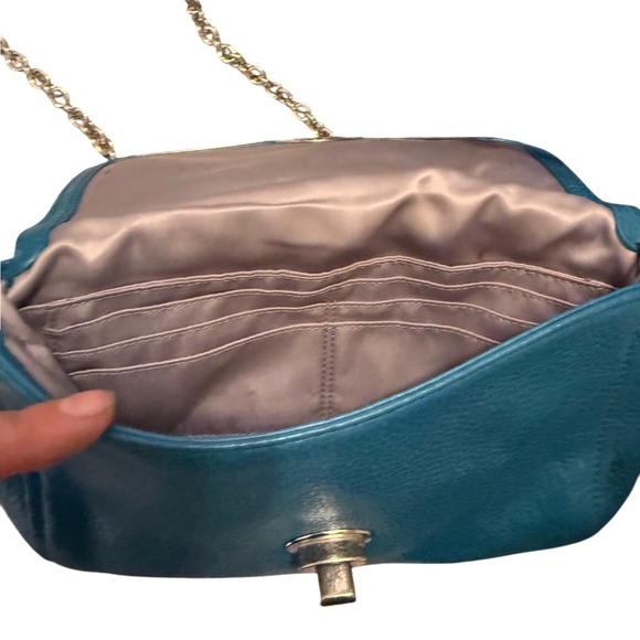 Coach Turnlock Chain Strap Shoulder Bag | Teal Pebbled Leather Crossbody Clutch - Picture 2 of 6